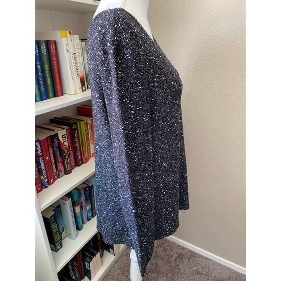 NIC+Z0E Black/White Asymmetrical Light Weight Sweater Size XL - Picture 3 of 6